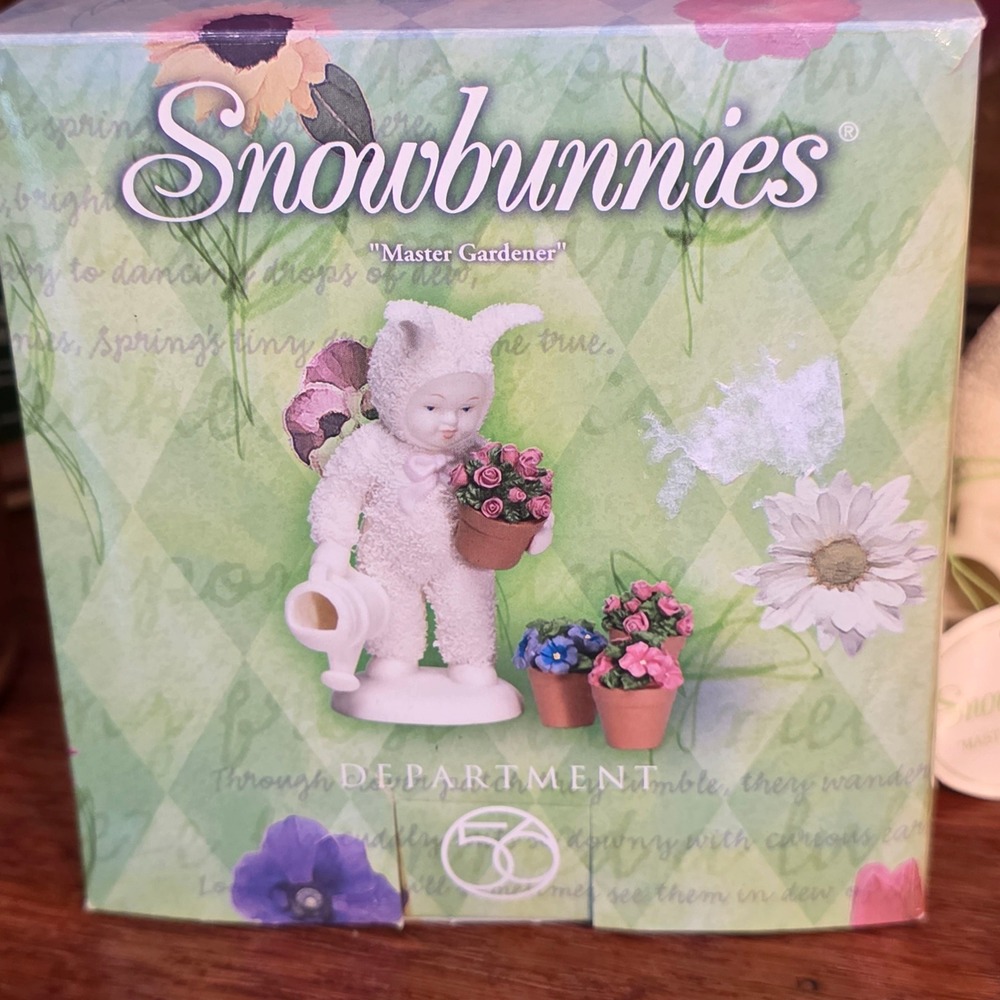 DEPARTMENT 56 Snowbunnies Master Gardener Figurine Set of 4 Vintage 1999 BOXED - Picture 3 of 5